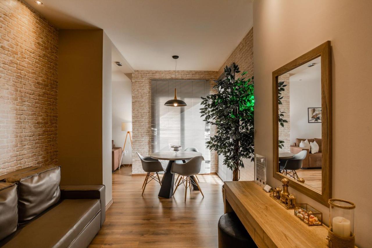 Superior One Luxury Apartments Tesalonika Bagian luar foto