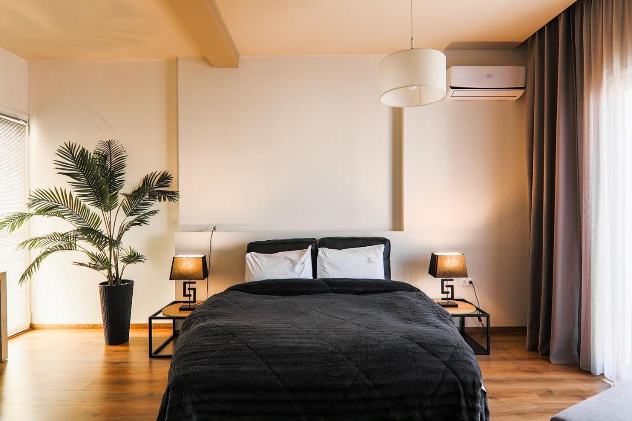 Superior One Luxury Apartments Tesalonika Bagian luar foto