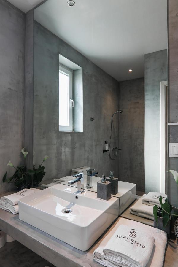 Superior One Luxury Apartments Tesalonika Bagian luar foto